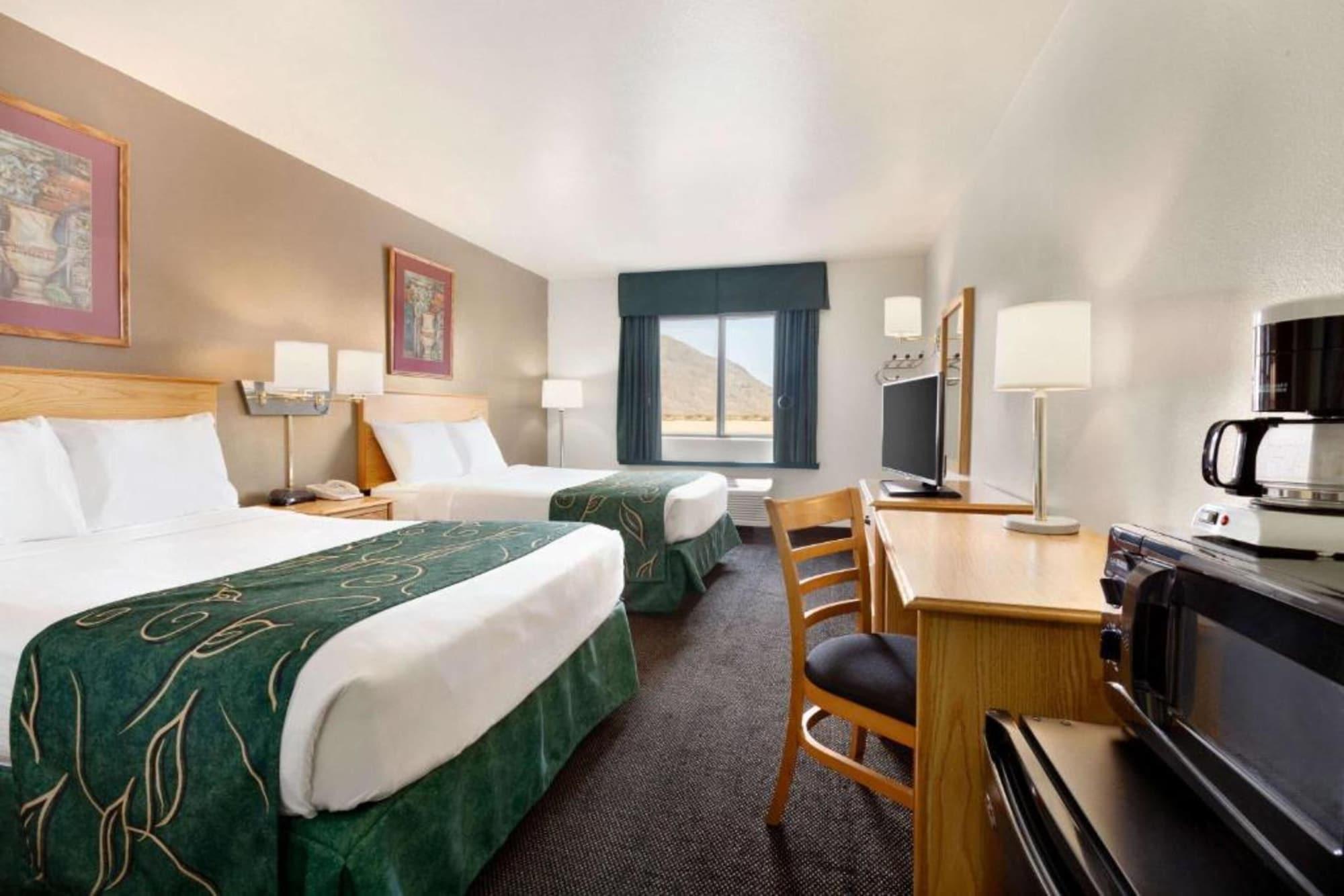 Travelodge By Wyndham Yermo Dış mekan fotoğraf