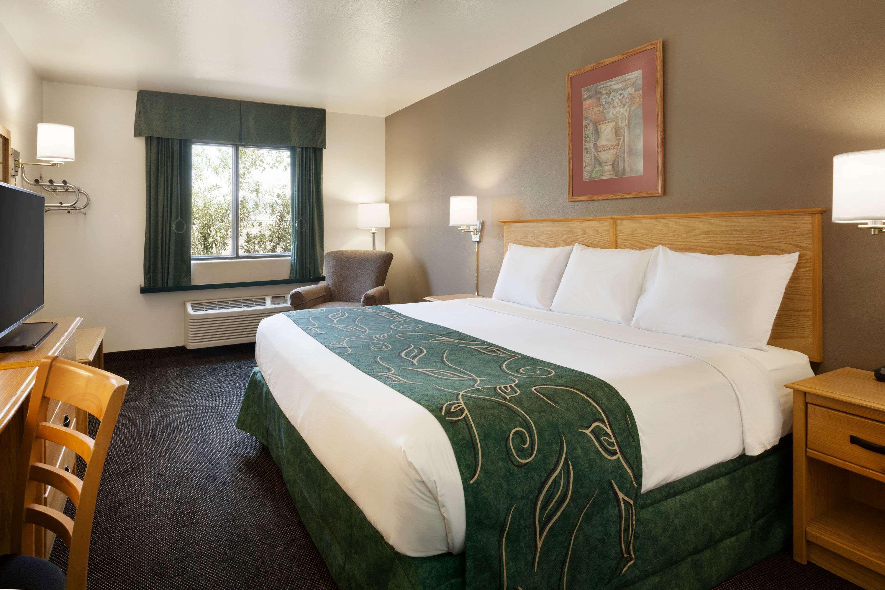 Travelodge By Wyndham Yermo Dış mekan fotoğraf