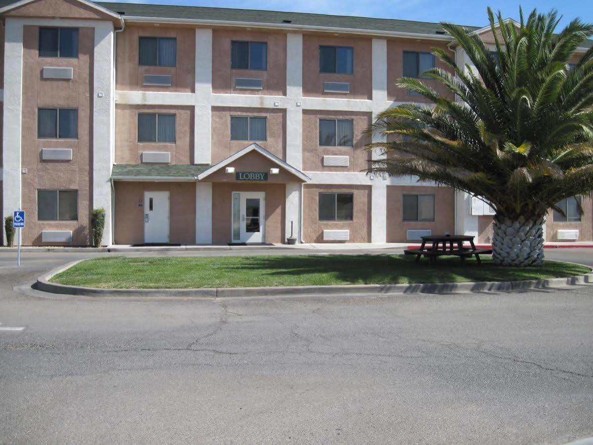 Travelodge By Wyndham Yermo Dış mekan fotoğraf