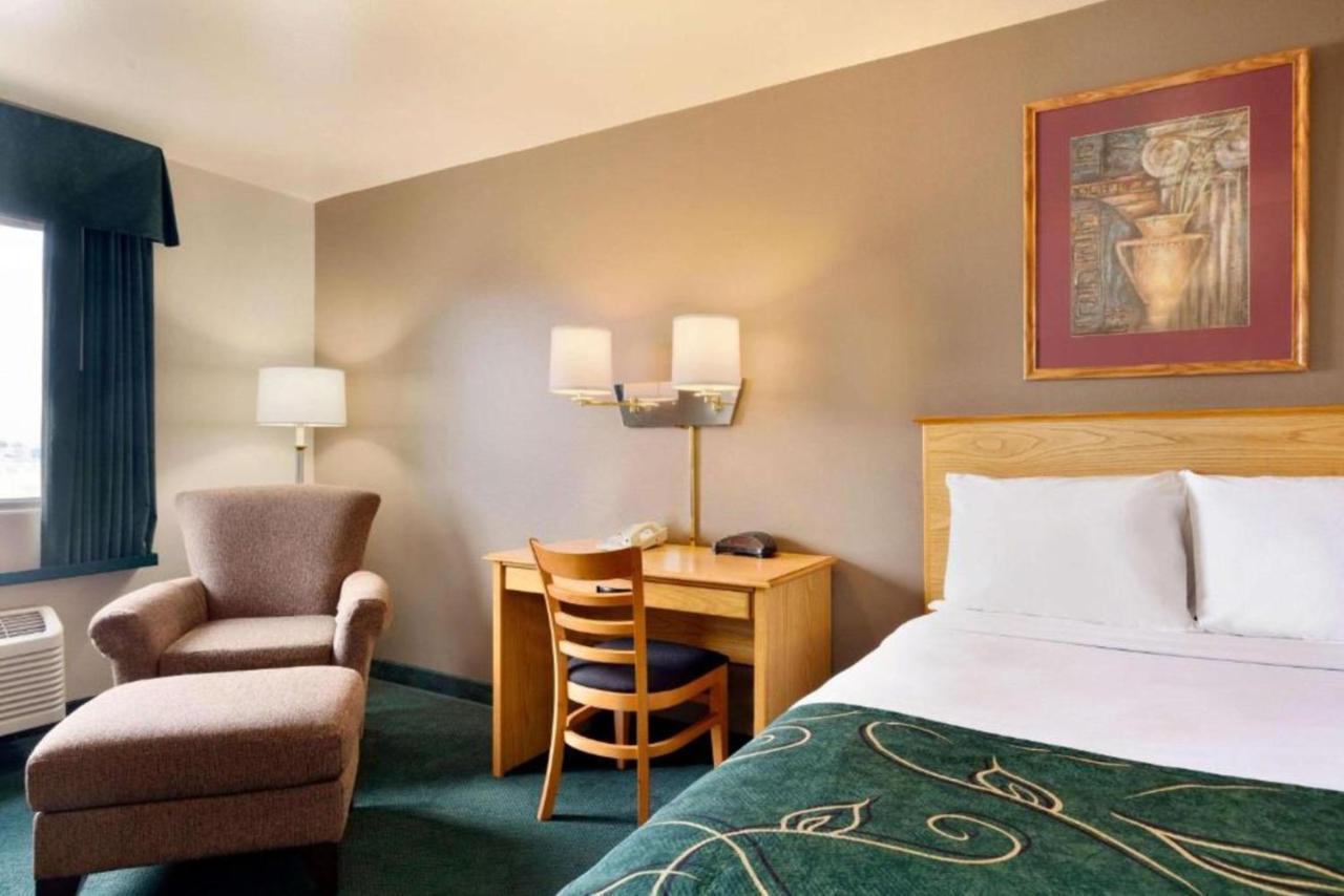 Travelodge By Wyndham Yermo Dış mekan fotoğraf